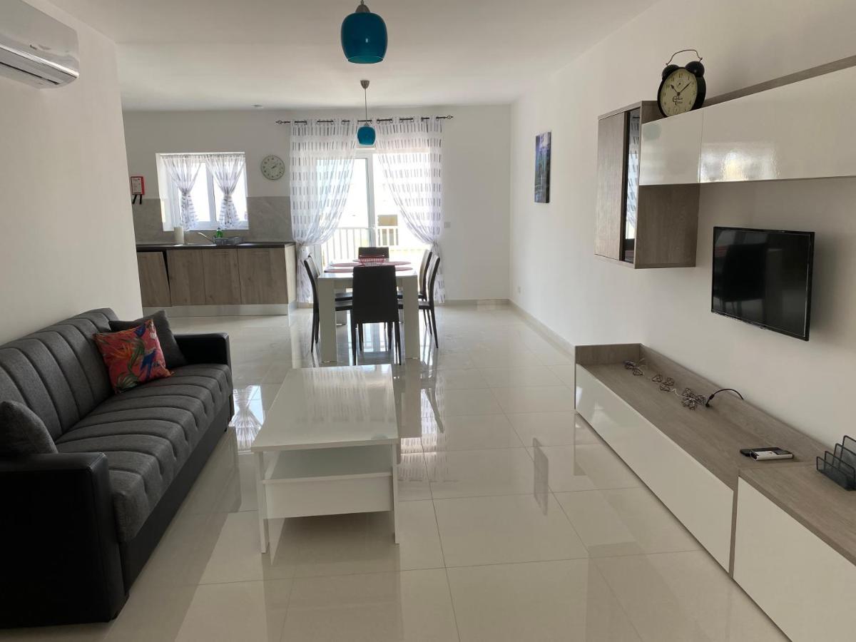 Sunshine Apartments Mellieha - Modern Three Bedroom Apartment - Apt No 3 Buitenkant foto